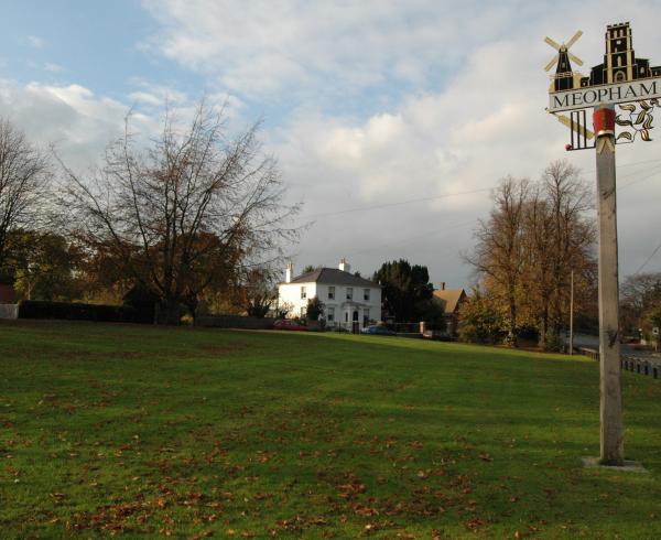 Hook Green